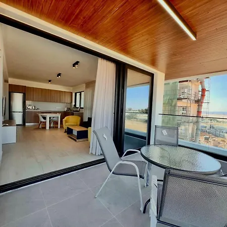 Mackenzie Seaside * Larnaca