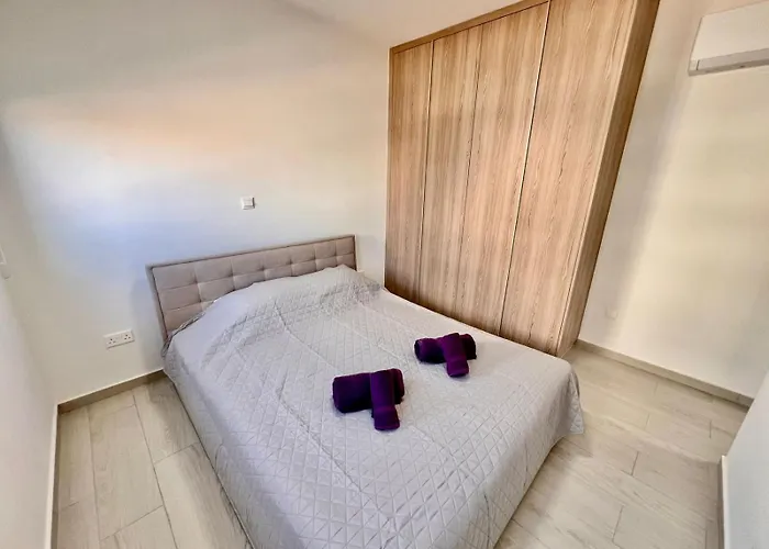 Mackenzie Seaside * Λάρνακα