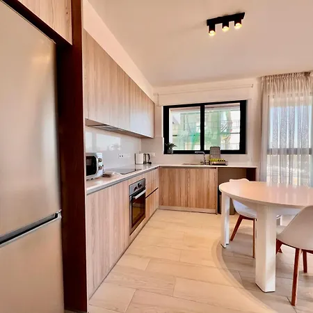 Mackenzie Seaside Ларнака