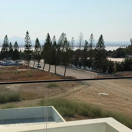 Mackenzie Seaside Apartament *